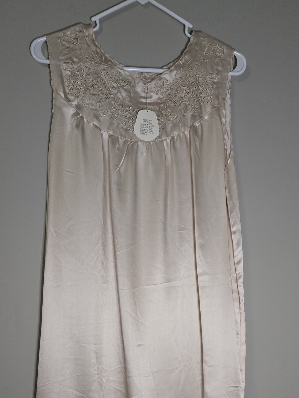 Vintage Silk Women's Embroidered Nightgown - Cream Pure Drip Silk